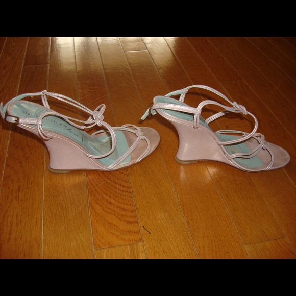 Sigerson Morrison Pink Metallic Platform Heels - Picture 3 of 8